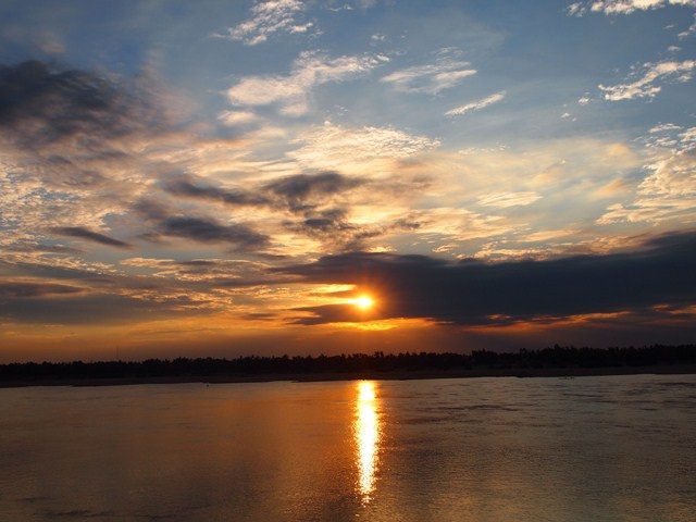 Fiume Mekong al tramonto – Foto di Paul Arps