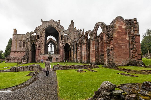 Melrose Abbey. Foto di Ben Mason