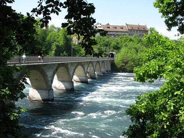 Ponte sul Reno – Foto Pixabay
