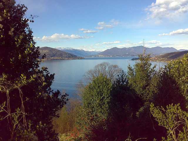Veduta del Lago Maggiore dal Sacro Monte di Arona – Foto di Marco Assini