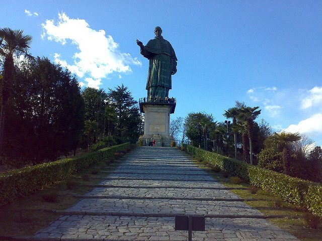 Colosso di San Carlo Borromeo – Foto di Marco Assini
