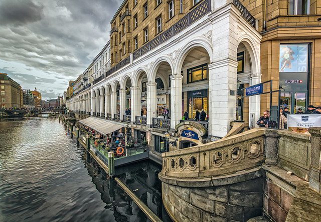 Alsterarkaden, Amburgo