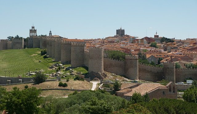 Cinta muraria di Avila, Spagna