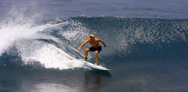 Surf a Uluwatu
