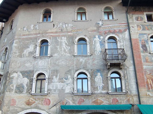 Case Cazuffi–Rella – Foto Wikipedia