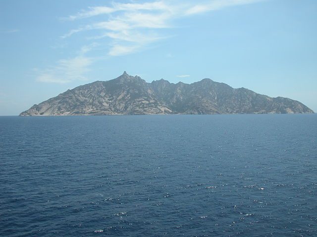 Isola di Montecristo – Foto Wikimedia Commons