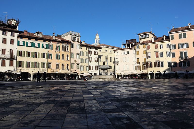 Piazza Giacomo Matteotti