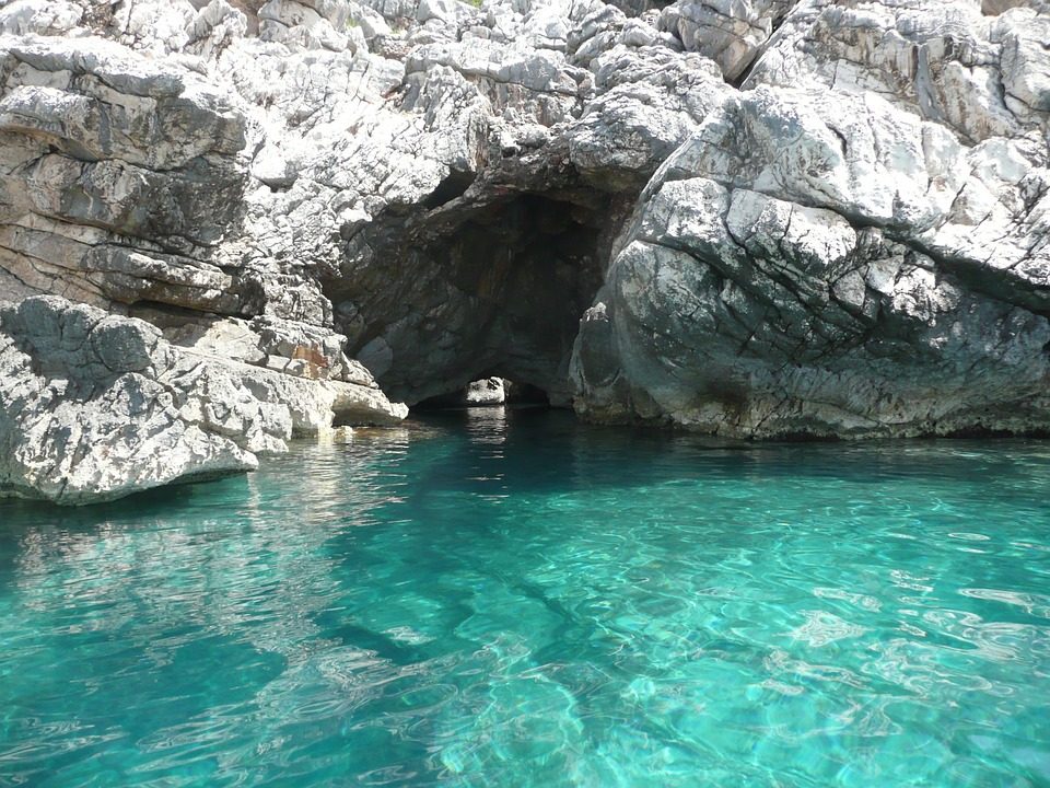 Grotta blu di Cres
