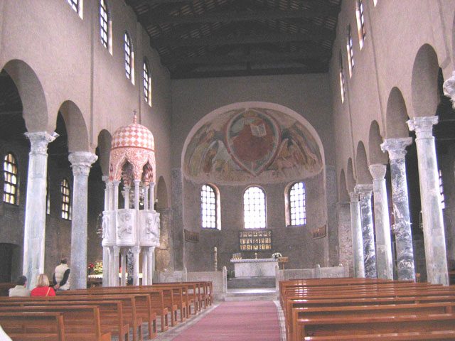 Basilica di Sant’Eufemia – Foto Wikipedia