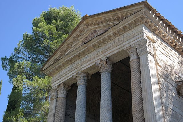 Tempietto del Clitunno – Foto Wikimedia Commons