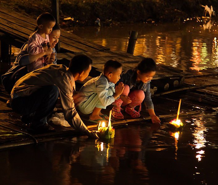 Loi Krathong festival in Chiang Mai