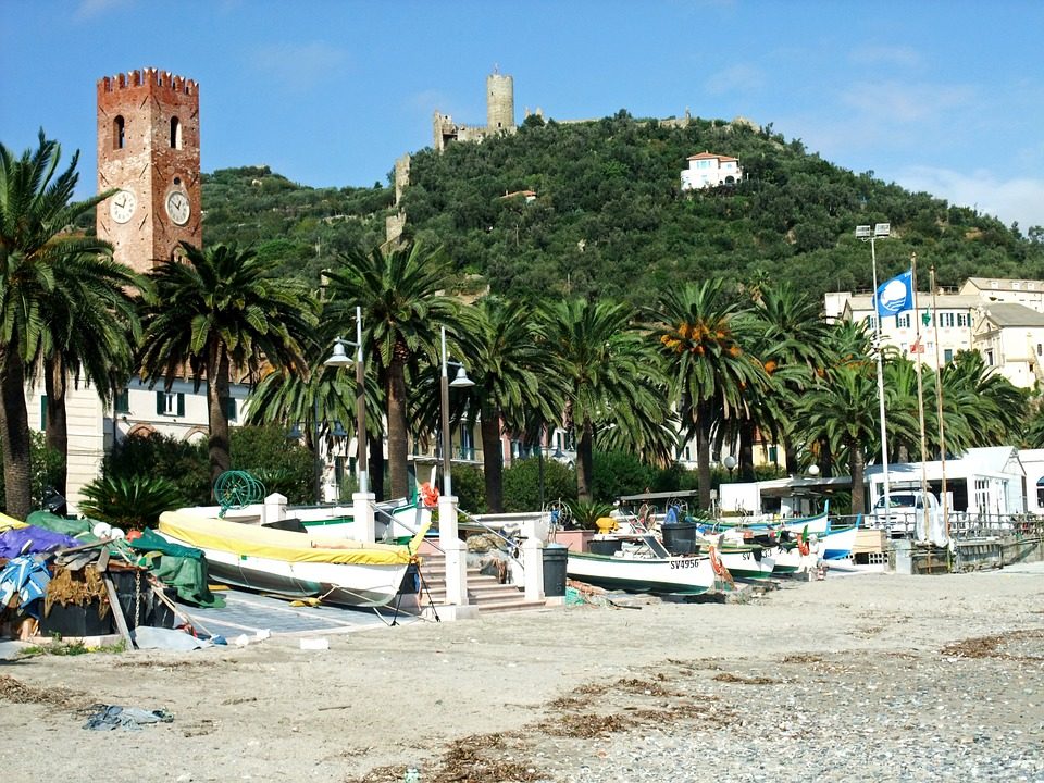 Spiaggia di Noli