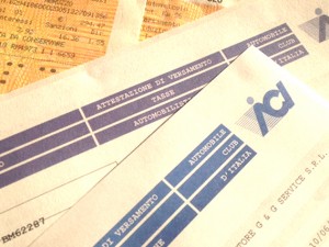 Bollo auto non pagato per tre anni di fila? Scatta la radiazione del veicolo dal Pra