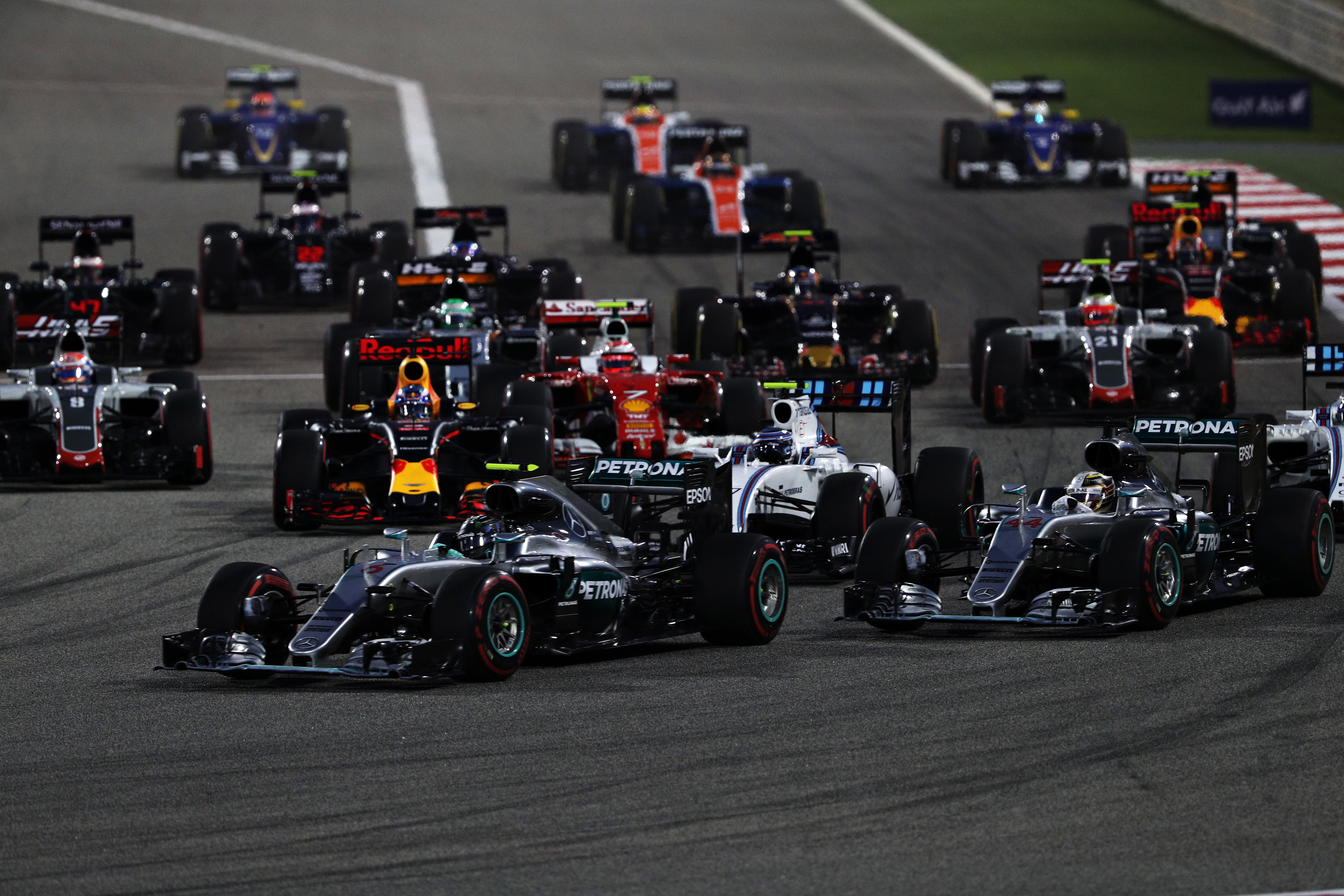 F1, le qualifiche tornano alla formula del 2015 è ufficiale