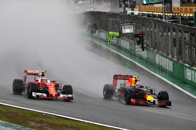 Max Verstappen supera Kimi Raikkonen – Getty Images