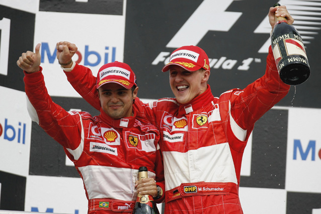 Michael Schumacher e Felipe Massa sul podio – Photo by Mark Thompson/Getty Images