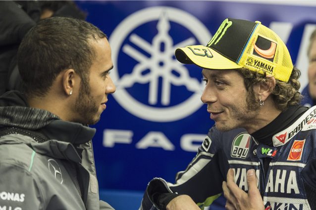 Hamilton sfida Rossi: