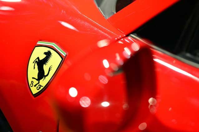 Ferrari, 2016 record per il Cavallino: utili in crescita del 38% a 400 milioni