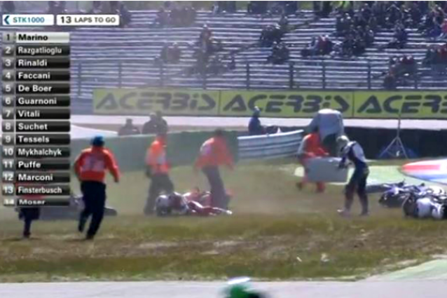 Superstock 1000: grave incidente ad Assen, paura per Marvin Fritz