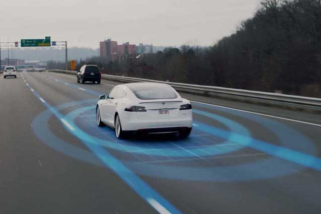 ‘Foglio rosa’ anche per le auto a guida autonoma