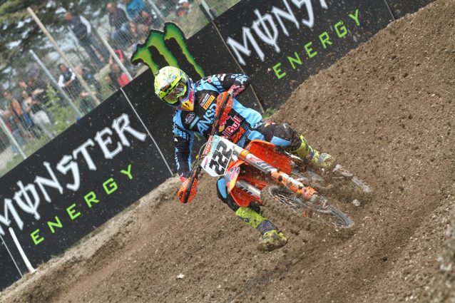 Tony Cairoli in azione al GP del Trentino – foto Carrubba