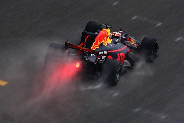 La Red Bull impegnata sul circuito di Shanghai – Getty Images