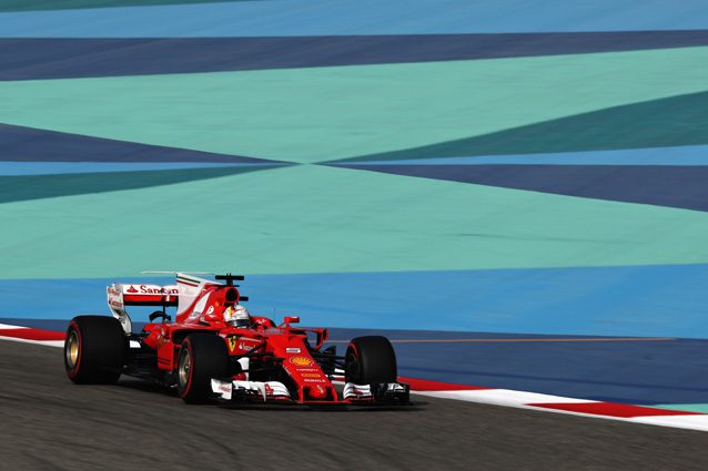 Sebastian Vettel sulla pista del Bahrain – Getty Images
