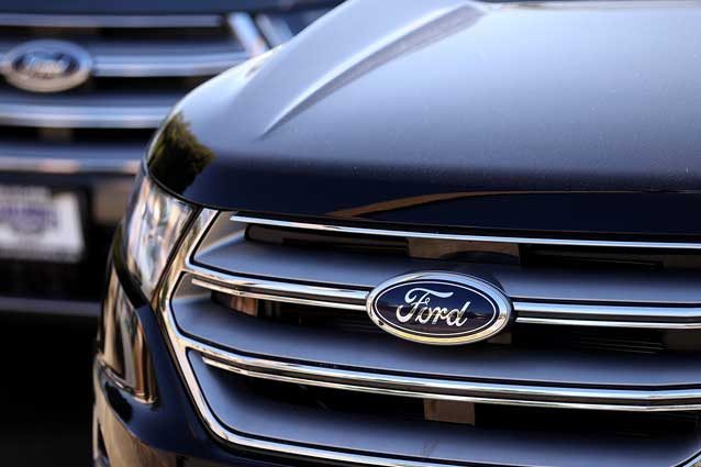 Crisi Ford e il sorpasso di Tesla: silurato Fields, il nuovo numero uno è Hackett