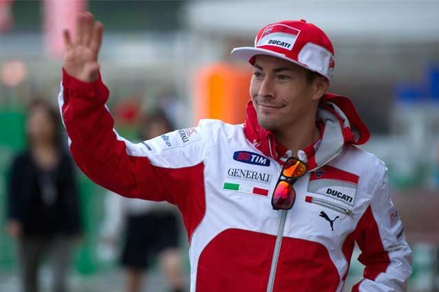 Il funerale di Nicky Hayden sarà svolto lunedì 29 a Owensboro Il funerale di Nicky Hayden sarà svolto lunedì 29 a Owensboro