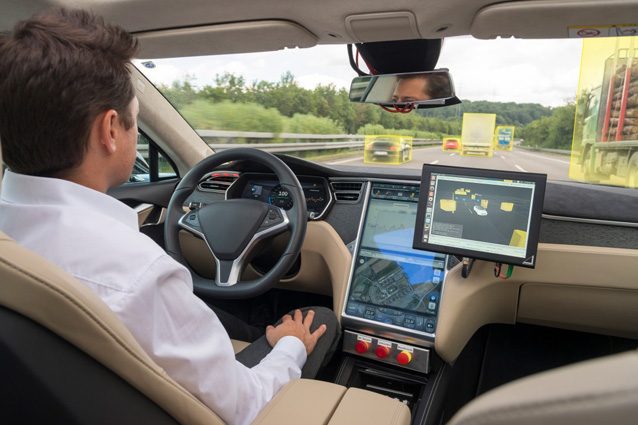 Usa, allarme sicurezza sui dispositivi di aiuto alla guida