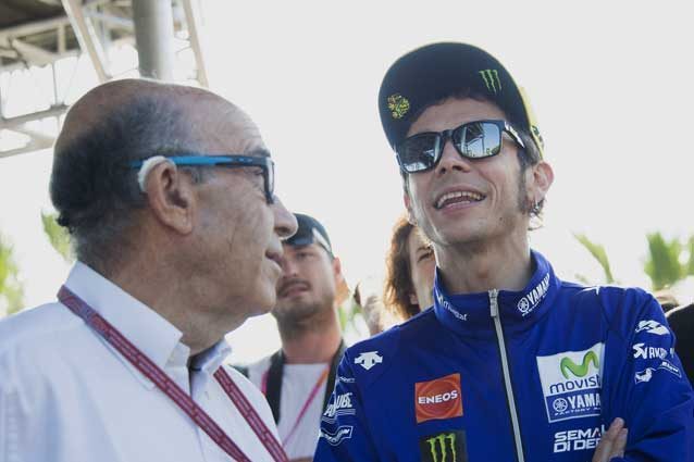 Carmelo Ezpleta e Valentino Rossi