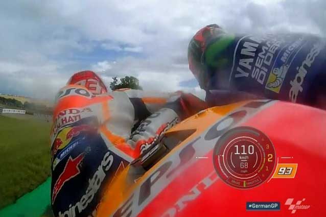 Il contatto tra Marc Marquez e Maverick Vinales