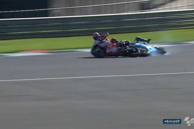 Iannone travolge Petrucci