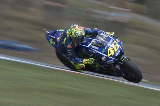 MotoGP: a Brno la rimonta di Rossi maschera l'errore del box Yamaha