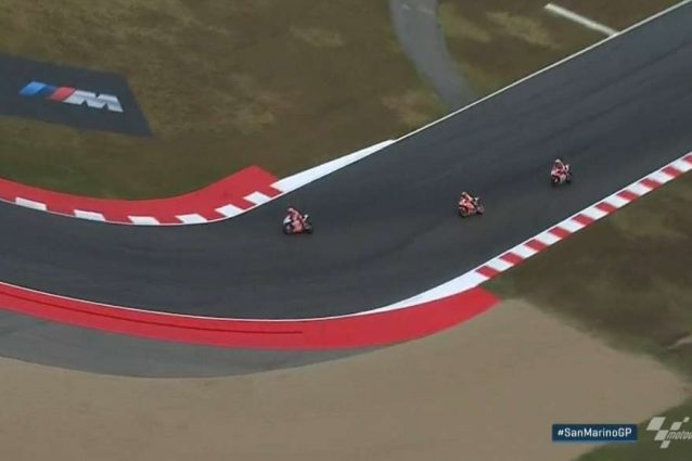 Petrucci sempre al comando