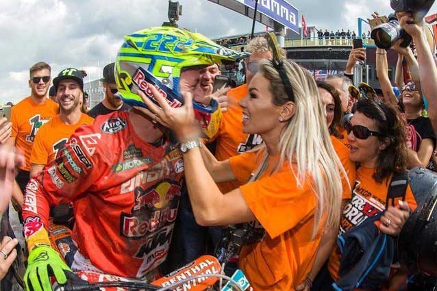 Jill Cox e Tony Cairoli / Instagram