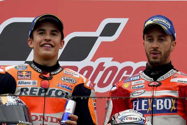 Marc Marquez e Andrea Dovizioso sul podio di Motegi / Getty Images