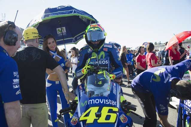 Test Valencia, miracolo Yamaha. Vinales: Test Valencia, miracolo Yamaha. Vinales: