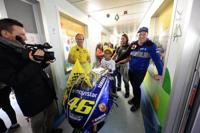 La Yamaha M1 numero nel reparto di Oncoematologia pediatrica / Foto Gabriele Strada – Neg © www.giornaledibrescia.it