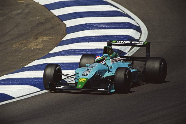 Ivan Capelli al volante della Leyton House – Getty images