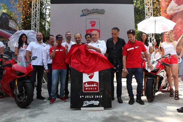 La posa della prima pietra del Ducati World a Mirabilandia / Ducati