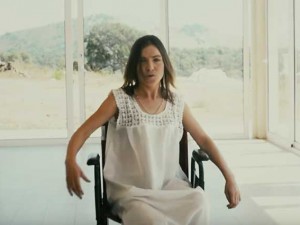 "Nuovi giorni da vivere" per Loredana Errore: il nuovo singolo racconta la rinascita