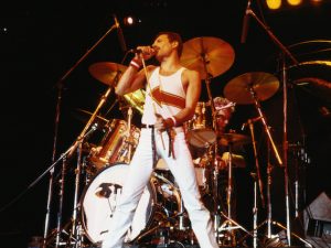 Freddie Mercury (Fox Photos/Hulton Archive/Getty Images)
