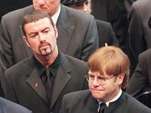 George Michael ed Elton John (JOHNNY EGGITT/AFP/Getty Images)