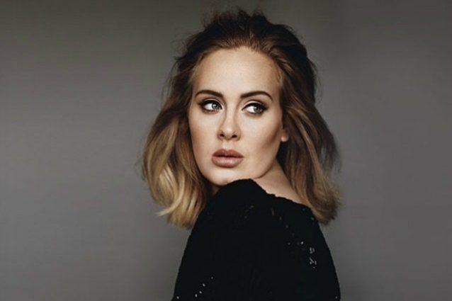 Tutti i vincitori dei Grammy Awards 2017: Adele regina, a Bowie due premi postumi
