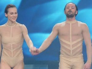 Compagnia Kitonb, tra i danzatori dell'aria a Sanremo anche un ex "Saranno famosi"