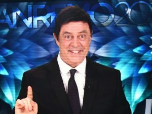 Sanremo 2017, cosa ha detto Maurizio Crozza nella copertina del 7 febbraio