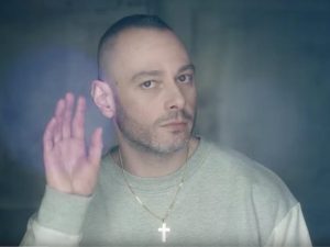 Il significato di "Fenomeno" di Fabri Fibra, nuovo singolo prodotto da Tagaki e Ketra
