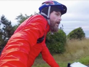 "Vado a farmi un giro", Jovanotti tra cinema e natura: cosa c'è nel suo film