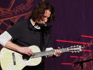 Chris-Cornell